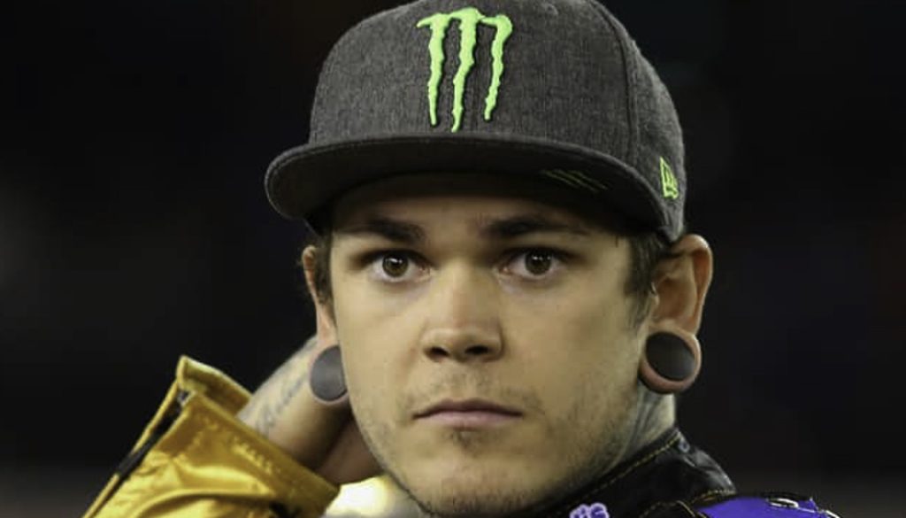 TAI WOFFINDEN 001