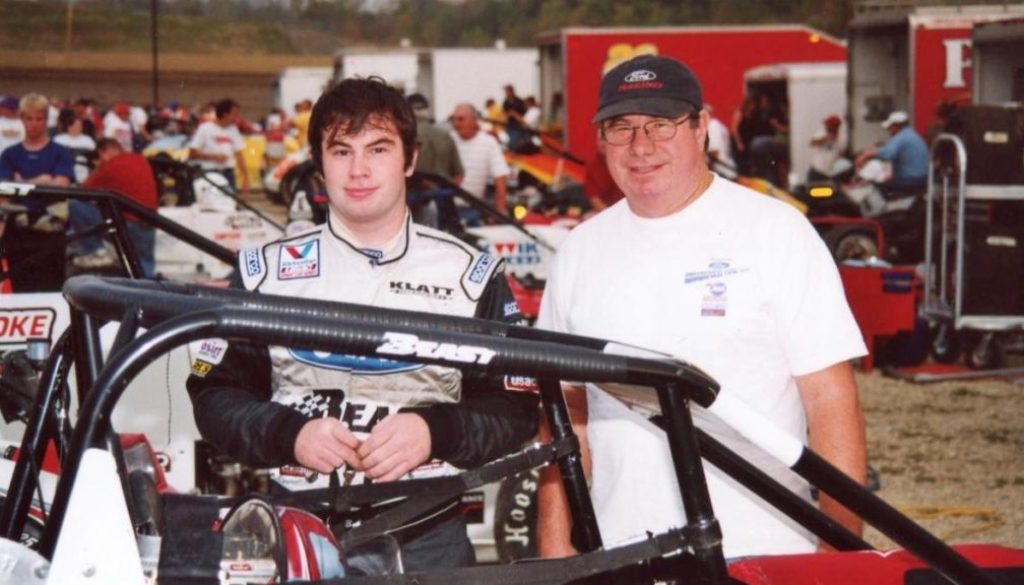 2004-9-21 Eldora - USAC Midgets - Bobby East _Left_ _ Bob East